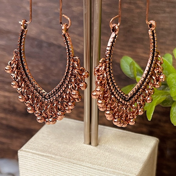 Hand Crafted Jewelry - BOHO EARRINGS DANGLING arrowhead shaped EARRINGS moving ball charms rose gold